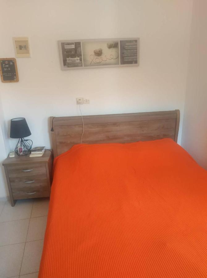Spiros Apartments Livadia  Eksteriør bilde