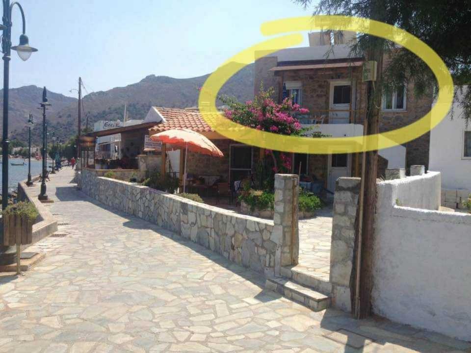 Spiros Apartments Livadia  Eksteriør bilde